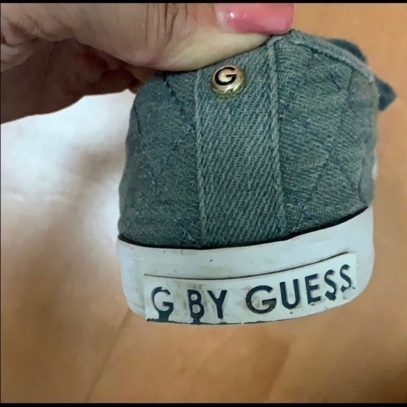 G by Guess Blue casual sneakers size 7M - Picture 6 of 8